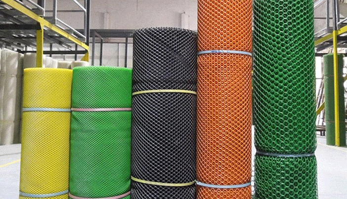 Pouvez-vous faire des matériaux requis en plastique?